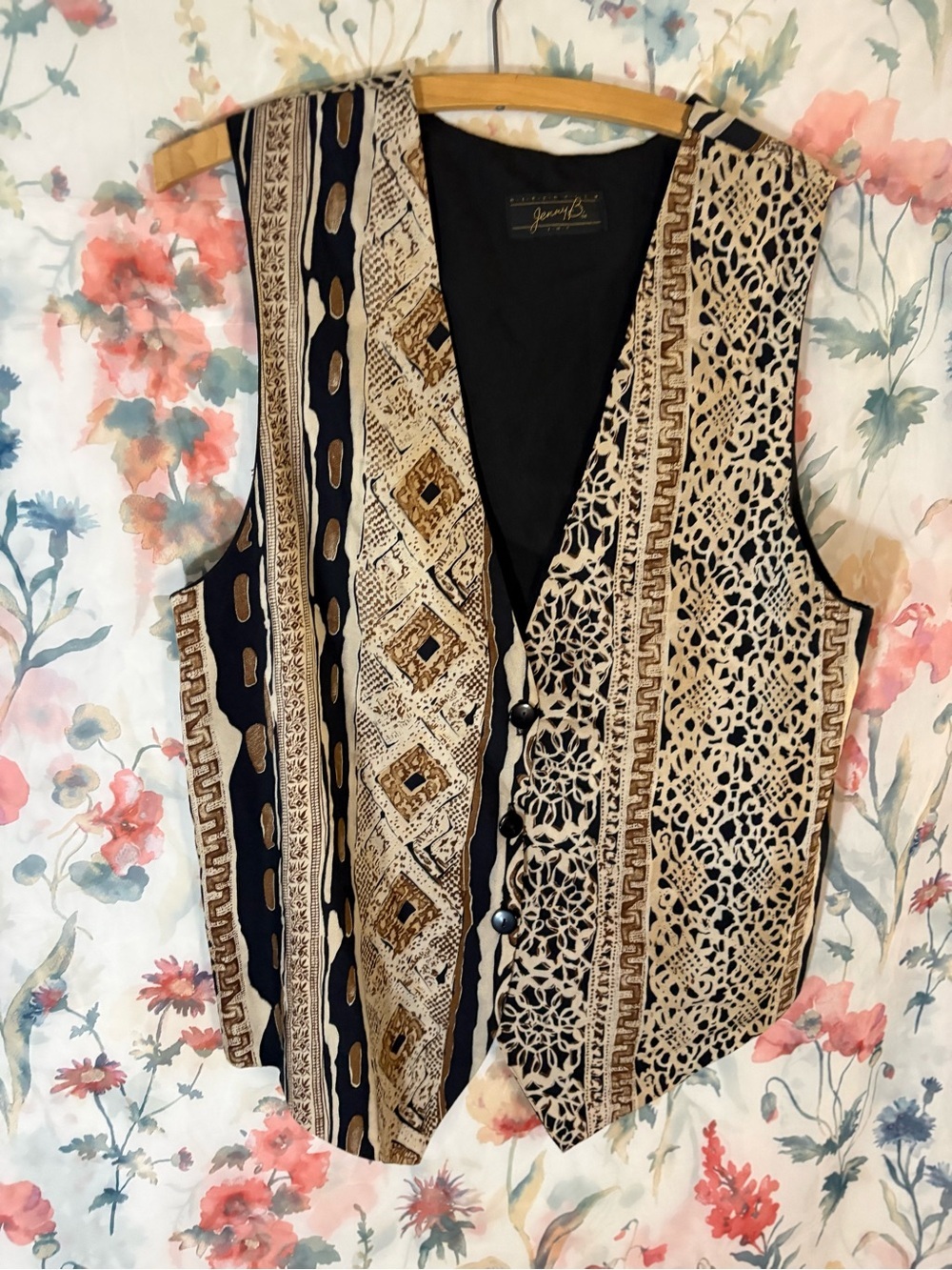 Vintage Black & Beige Patterned Vest - Picture 3 of 7